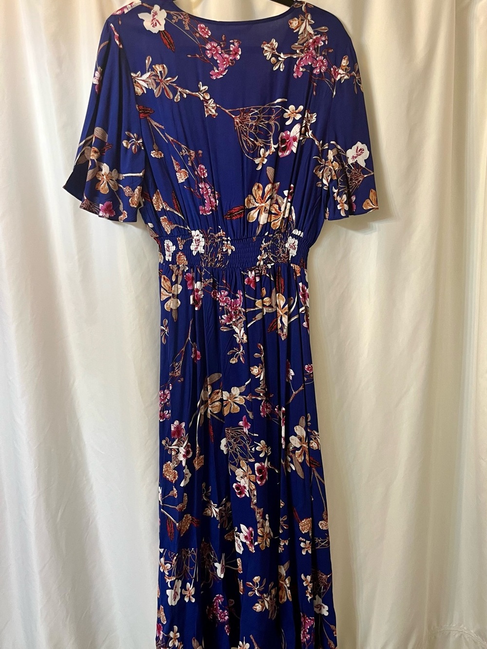 Blue Floral High-Low Wrap Dress with Ruffle Detail - Picture 3 of 4